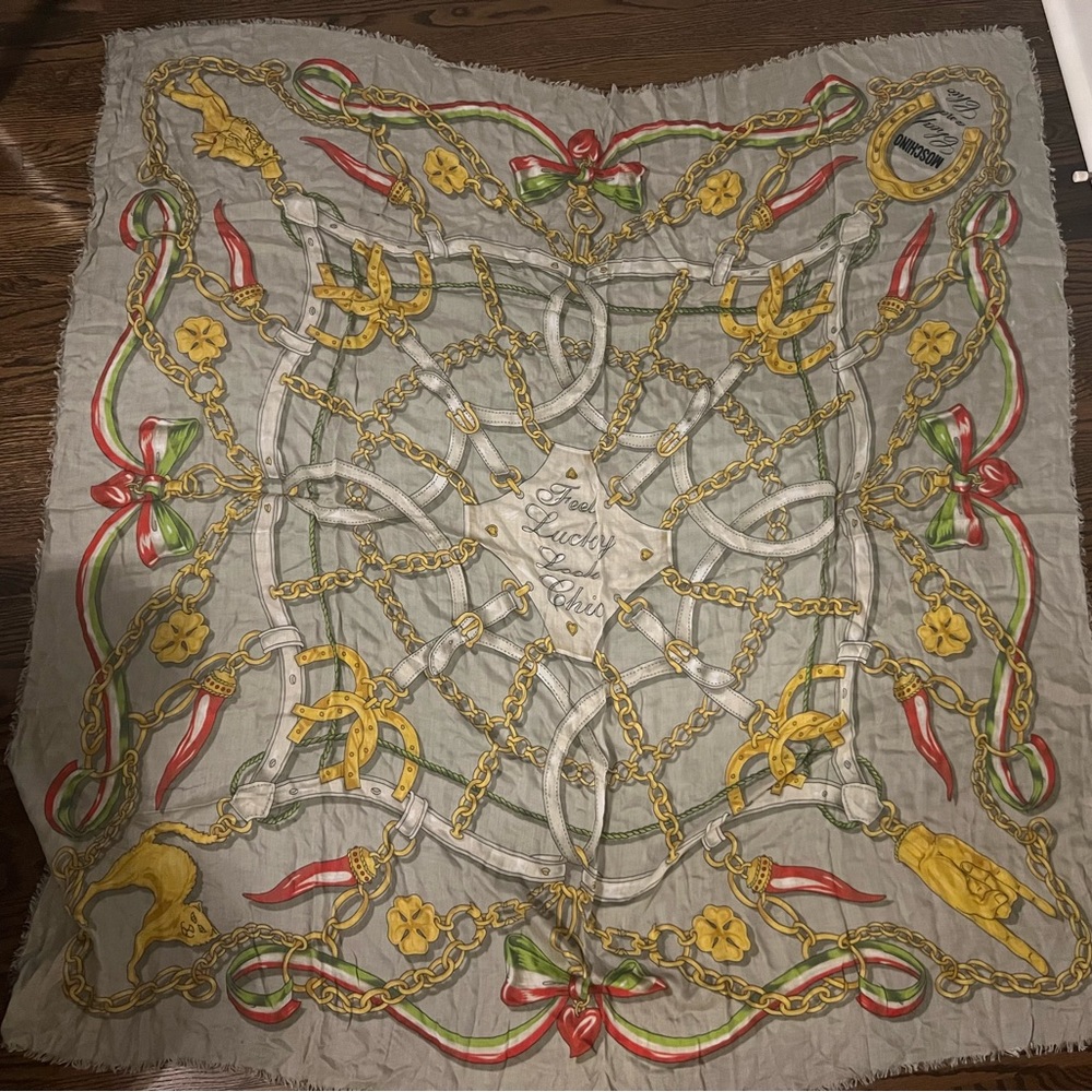 Moschino scarf
